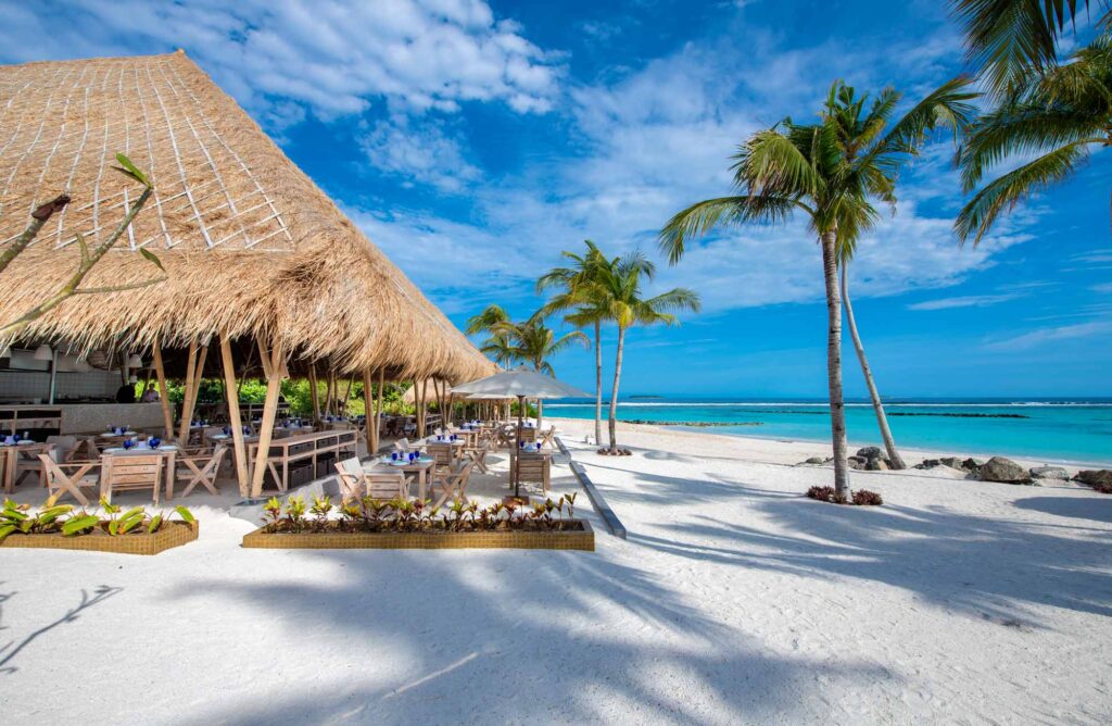 Emerald Maldives Resort & Spa