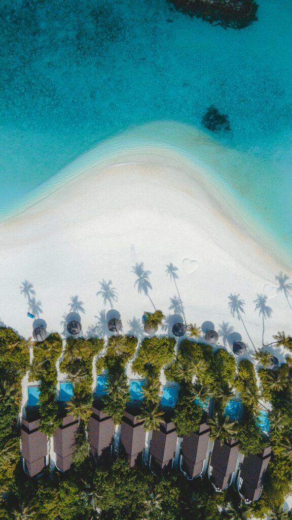 Villa avec piscine privée au bord de la plage aux Maldives